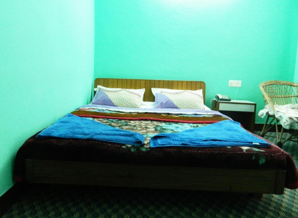 Mount Annapurna Guest House Катманду Экстерьер фото
